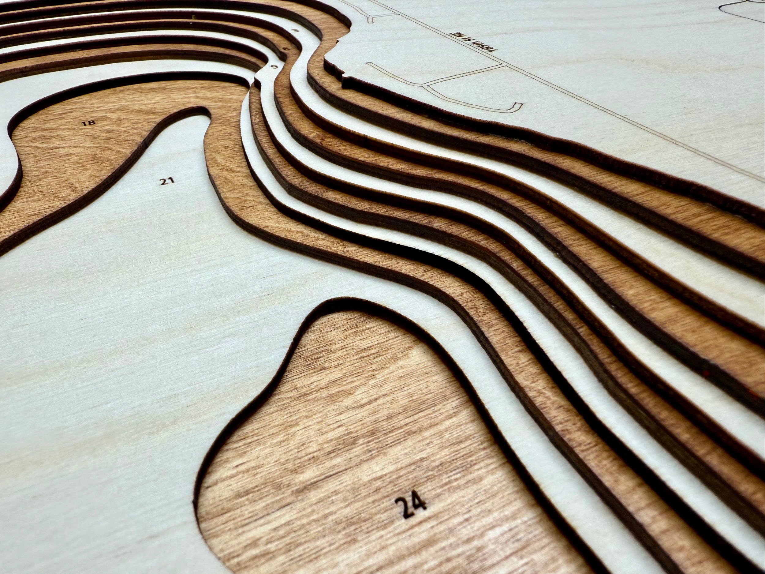 Diamond detail: fine wood layering